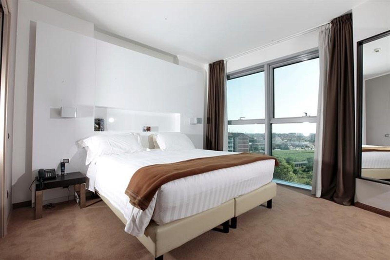 Hotel For